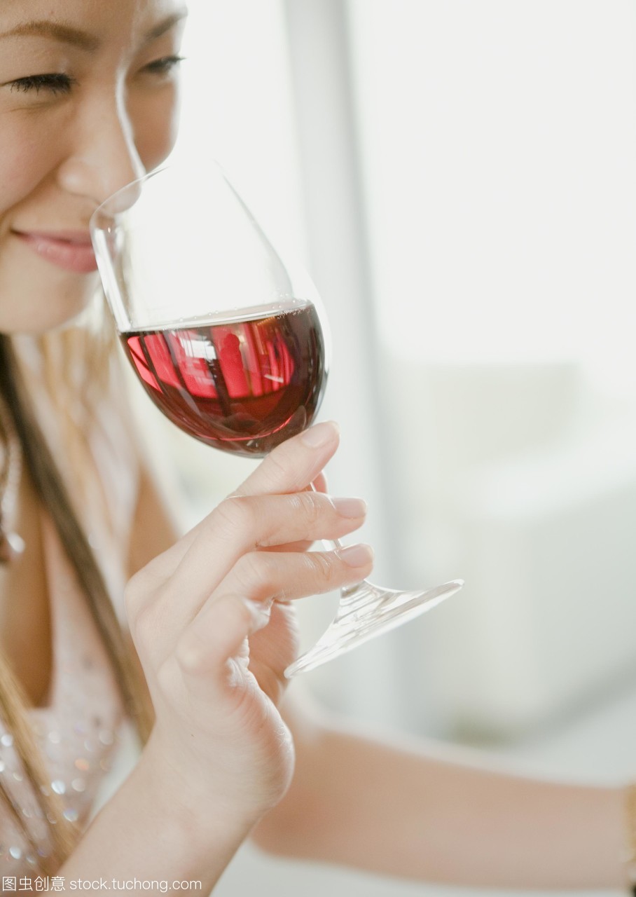 品味世界之醉 探索進口紅酒的魅力