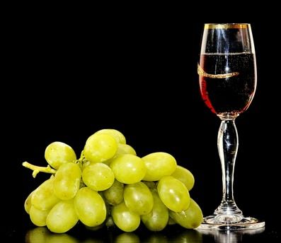 梵果紅酒視覺形象展示 從產(chǎn)品到店鋪的精致美學